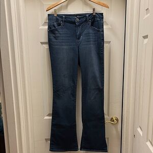1822 Better Butter Jeans
